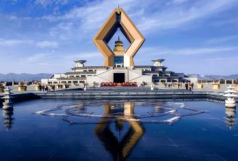 法门寺+乾陵+茂陵一日游 三环内接早+赠午餐耳麦+懿德太子墓【[赠送景点]懿德太子墓-沉浸式解锁 “唐代地下宫殿”，感受唐代皇室陵墓的神秘与庄严】