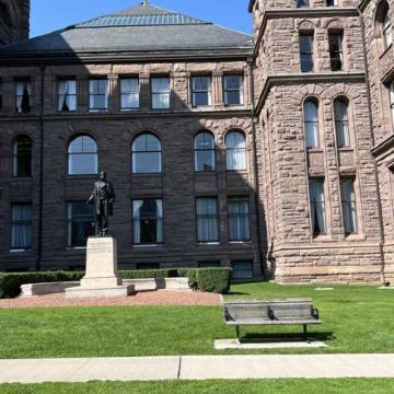 加拿大多伦多市区深度一日游/行程可调-中文包车