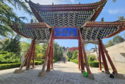 【小白龙宝藏灵性之旅】甘谷大象山+武山摩崖石刻 +姜维墓包车【0等待纯玩团】