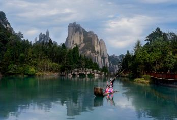 福建霞浦太姥山+杨家溪+东壁【光影栈道、东壁日落、上门接送】【[服务保障] 严选正规资质车辆和司机+陪您追光逐影！ 一对一VIP专车服务/24小时行程管家服务！】