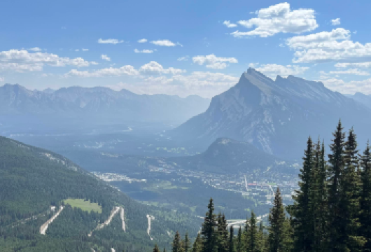 加拿大卡尔加里-班夫国家公园一日游定制【中文专车-惬意舒适】【中文专车出行，行程自己定义，无需等待，专属贴心服务，尽享惬意旅程】