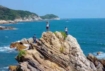 【爆品热销】深圳东西冲穿越+徒步天文台栈道纯玩一日游【[贴心服务]专业户外领队+往返空调大巴接送+赠送yi外险+公司包团可天天出发】