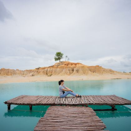 民丹岛迷你沙漠和蓝湖之旅（含酒店接送）印度尼西亚