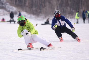 沈阳怪坡滑雪+沐里沐外洗浴跟团一日游【[品质保证]纯玩品质，自家发团，旅行社承诺不进任何暗点，真正0购物团型】