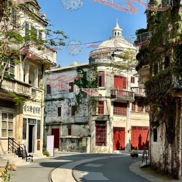 江门包车|打卡开平碉楼群+立园+赤坎古镇+三十三墟街一日游