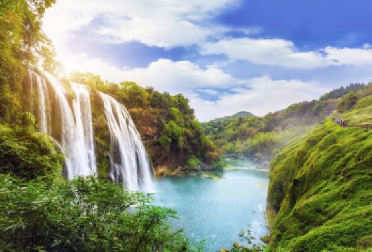 【2+1保姆车】黄果树景区+天星桥景区+陡坡塘瀑布一日游【一日游，贵阳市区一环内提供上门接出行更方便（参考范围：喷水池，甲秀楼，大小十字，延安西路等）】