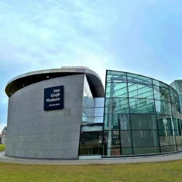 荷兰水陆精华+运河游船+阿夫鲁戴克拦海大坝+羊角村一日游