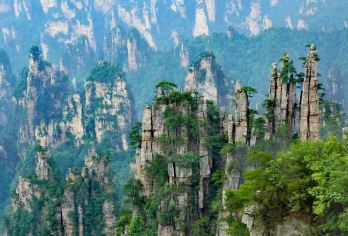 8人精致小团·纯玩+含景区门票+景区环保车+接送+导游讲解【张家界出发】