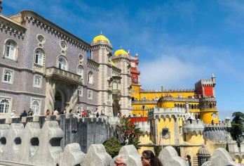 葡萄牙佩纳宫+雷加莱拉庄园+罗卡角一日游【2人成团即可出发】【葡萄牙旅游局官方认证，专业团队专业服务。】