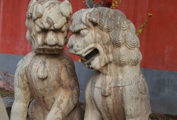 河北石家庄抱犊寨+正定古城+荣国府+隆兴寺一日游可英文服务【可提供英文及小语种导游服务-往返接送-可选导游-可代订门票】