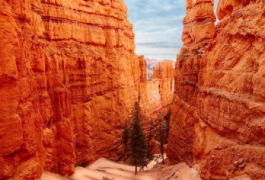 美国私享行-Vegas地标深度游[火焰谷+七彩石]-安全无忧【专业行程定制，精选热门景点，高效游玩不走回头路，贴心服务保障，轻松】