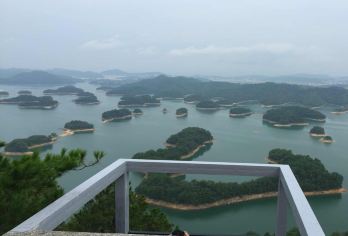 千岛湖东南湖区+黄山尖+天池岛+桂花岛一日游 【千岛湖出发】【[核心景点]千岛湖东南湖区精选岛屿，登岛游、乘船游，感受每个角度的风景。】