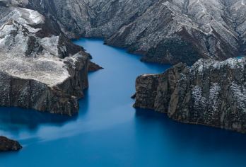 新疆昌吉回族自治州S101百里丹霞观景台+肯斯瓦特景区一日游【一天就去一个地方，乌市周边游 省时省心省力】