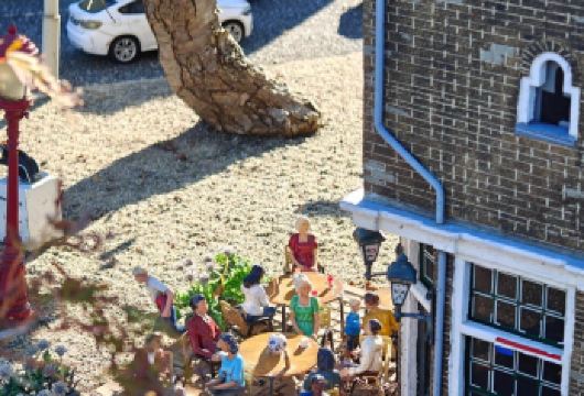 荷兰一日游：乐高乐园+代尔夫特+海牙马德罗丹微缩城【亲子游乐+文化体验+微缩景观的专属亲子线路】