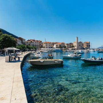 克罗地亚 特罗吉尔出发海岸岛屿一日游 维斯岛/赫瓦尔岛/蓝洞