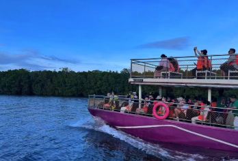 仙本那红树林|漫天萤火虫+下午茶+海钓+海鲜自助+接送+日落【重温儿时浪漫回忆，探寻长鼻猴、长尾猴、白鹤等欣赏超美浪漫日落体验海钓项目】