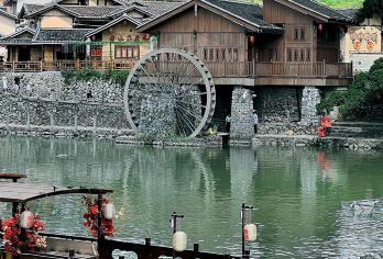 【包车游】南靖云水谣+和贵楼+怀远楼+漳州市区出发（土楼）【[独立成团]一单一团不拼团，一团一车不拼车！行程可调！】