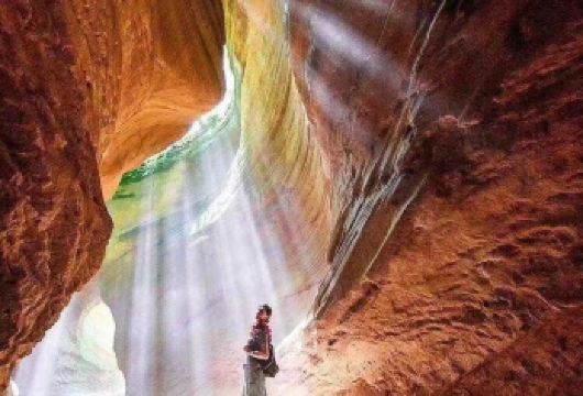延安甘泉大峡谷一日游【延安旅行社+上门接送+纯玩】【纯玩无购物，真正的纯玩】