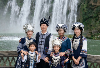 黄果树一日游·2-8人小包团/含门+观光车/市区酒店免费接送【品质出游】