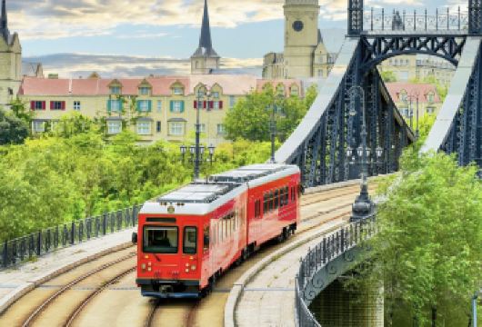 东莞可园+西溪古村+松山湖公园一日游|私家小团上门接送【私家旅行：一单一团，不拼客，专属旅行；品质服务：5座/7座车上门接送，专职司机护航。】