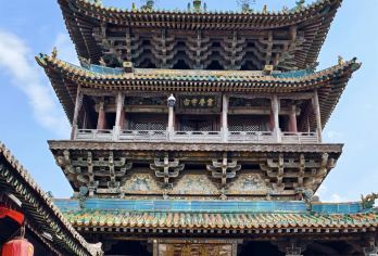 平遥古城+乔家大院一日游【古城半天自由行◇触摸明清晋商传奇】【[品质服务]平遥/太原均可离团 满足您赏古城夜景需求 可代定古城内特色客栈。】