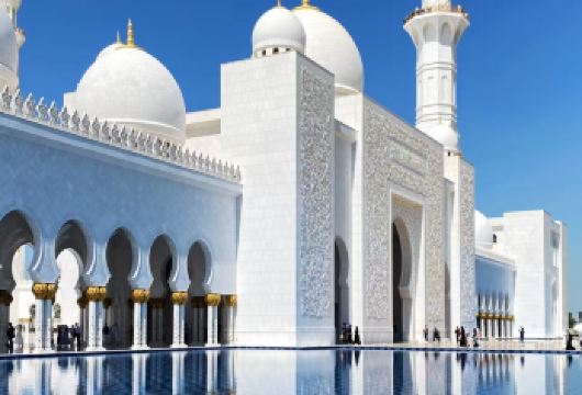 阿布扎比出发：大清真寺+民俗村+法拉利公园+椰枣市场一日游【开启精彩的阿布扎比全日游，沉浸在这座城市迷人的景点中，体验其独特的魅力】