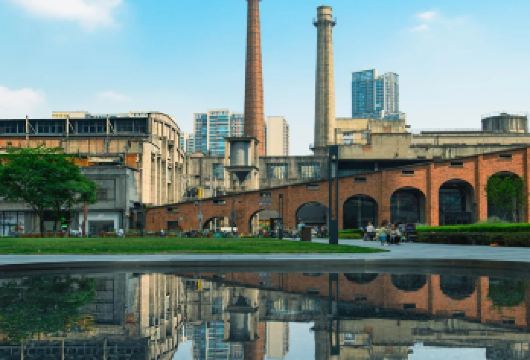 成都东郊记忆景区讲解【2小时大咖精讲｜1对1私享包团】【[专业精讲，深度体验]2小时专业讲解，深入解读东郊记忆的历史变迁、工业遗存与现代艺术的融合。】