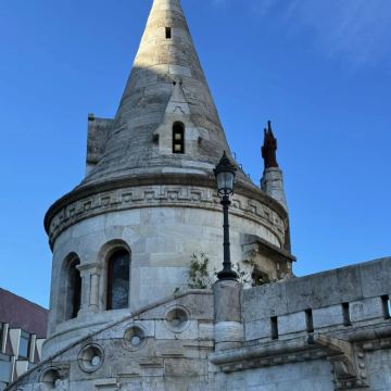 匈牙利布达佩斯-圣安德烈-维谢格拉德-埃斯泰尔戈姆-包车精选