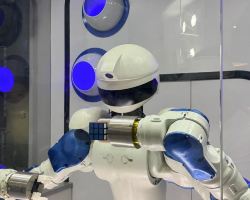Dive into science month at Sichuan Science and Technology Museum