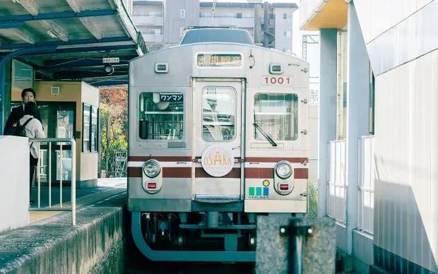 Osaka travel guide: urban adventures and nostalgic escapes