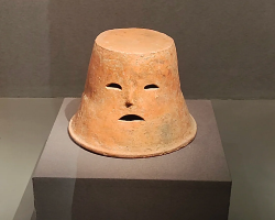 陝西考古博物館「emo樣」陶盆爆紅！即睇人氣史前文物