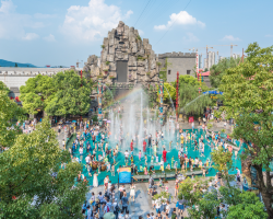 Hangzhou Songcheng summer fun, romance show and splash party
