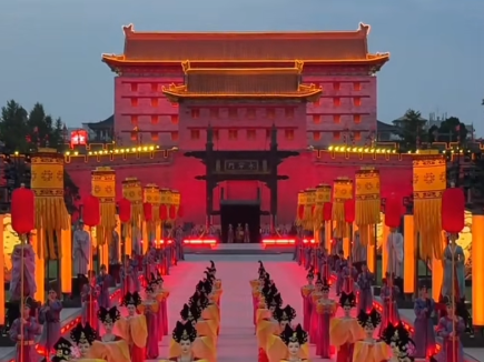 Round-the-clock immersive Tang Dynasty show on Xi'an City Wall