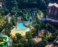 Sick of sweltering weather? Cross-border splash trips to beat the heat