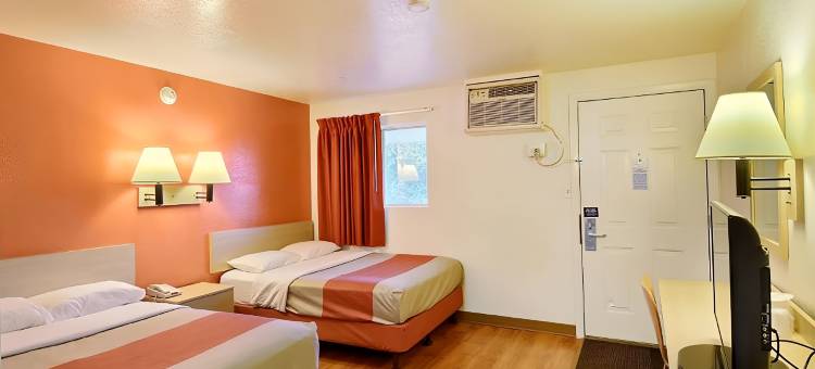 布拉特尔伯勒佛蒙特Travelodge by Wyndham酒店(Travelodge by Wyndham Brattleboro VT)图片