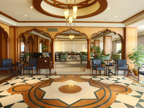 阿瓦里塔卡拉奇