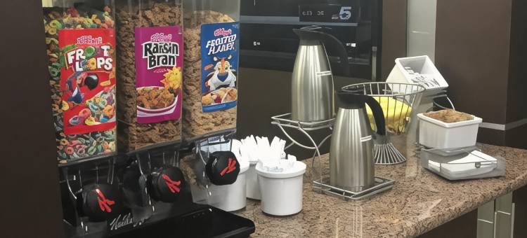 费尔菲尔德速8酒店(Super 8 by Wyndham Fairfield, TX)图片