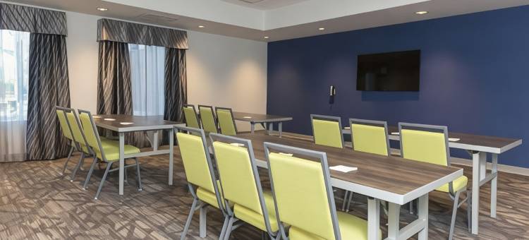 芝加哥绍姆堡希尔顿欢朋酒店及套房(Hampton Inn & Suites Chicago/Schaumburg)图片