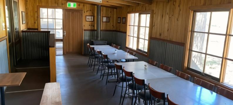 赞达拜卡林亚乡村旅馆(Carinya Village Jindabyne)图片