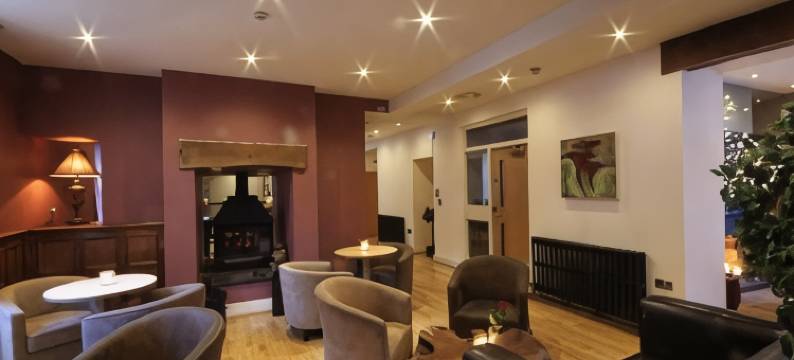 艾布顿恩庄园酒店(Aberdunant Hall)图片