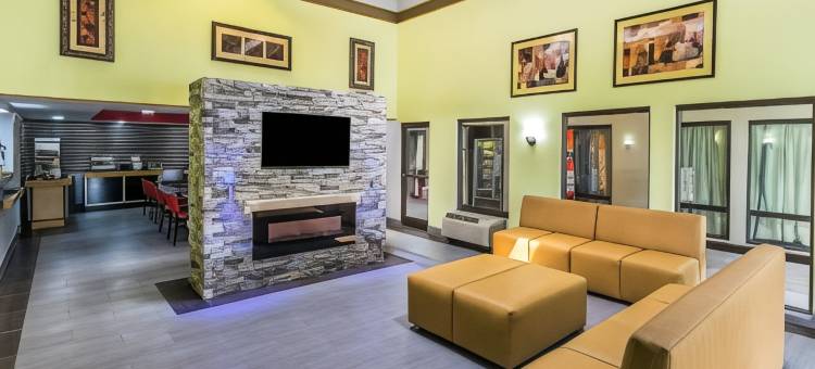 罗德威旅馆 诺克斯维尔东(Rodeway Inn Knoxville East)图片