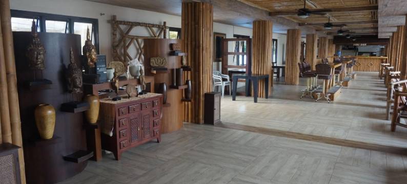 斯科鸟酒店(Score Birds Hotel)图片