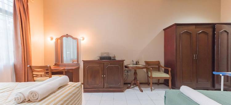 Hotel Ayong Linggarjati Kuningan Mitra RedDoorz图片