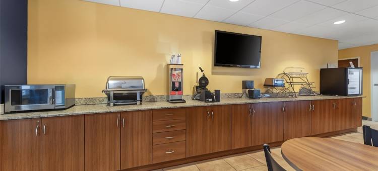 SureStay Plus Hotel by Best Western Keyser图片