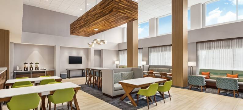 迈阿密肯德尔欢朋酒店套房(Hampton Inn and Suites by Hilton Miami Kendall)图片