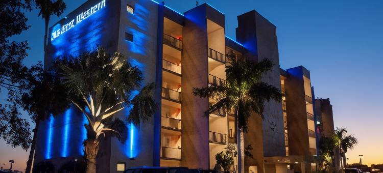 迈尔斯堡河滨贝斯特韦斯特酒店(Best Western Fort Myers Waterfront)图片