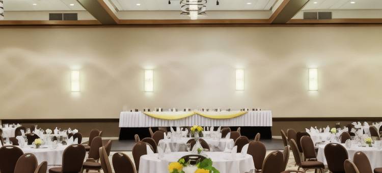 奥马哈市区逸林酒店及行政会议中心(DoubleTree by Hilton Hotel Omaha Downtown)图片