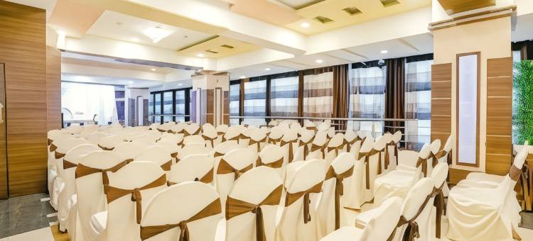 FabHotel Shree Balaji NX 宴会厅及公寓(Fabhotel Shree Balaji NX Banquets and Apartment)图片