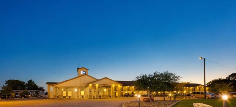 坎顿贝斯特韦斯特酒店(Best Western Canton Inn)图片