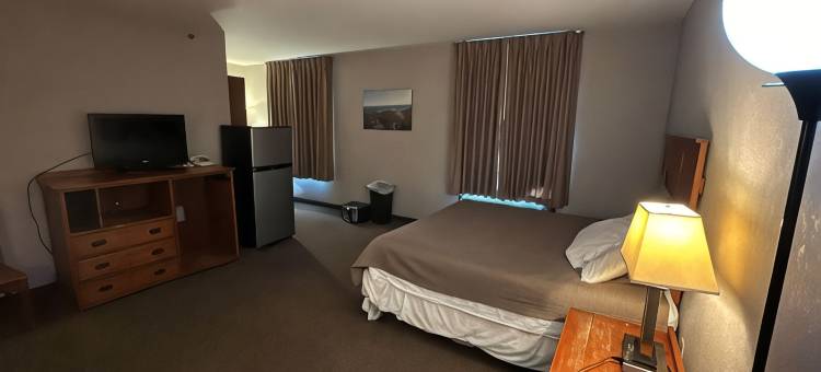 卡特吉愉夜酒店，靠近德拉姆堡(Pleasant Night Inn Carthage Near Fort Drum)图片